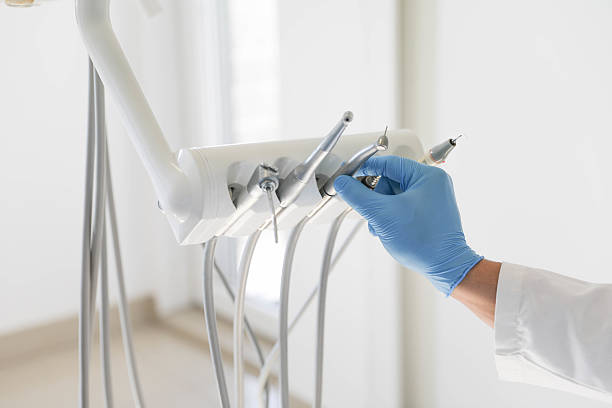 24/7 Emergency Dental Veneers experts in Benson, NC